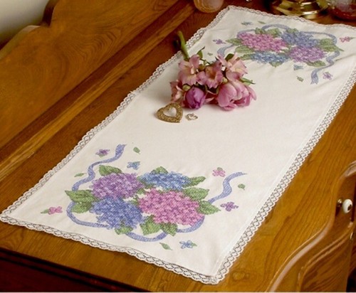 Dimensions DRESSER SCARF Stamped Cross Stitch + DMC THREAD KIT Hydrangea&Ribbon - Picture 3 of 9