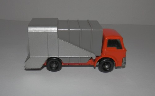Vintage Matchbox Series #7 Refuse Truck - NEAR MINT - Picture 3 of 6
