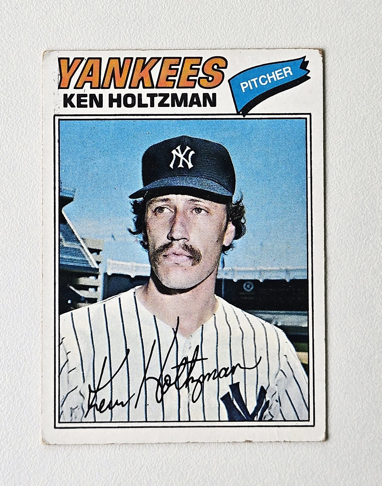 Ken Holtzman VINTAGE 1977 Topps Baseball Card # 625 - New York Yankees