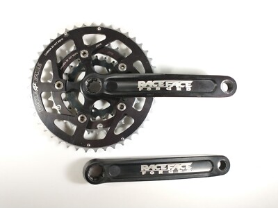 Vintage Race Face Turbine LP black ISIS BB crankset ( 44/32