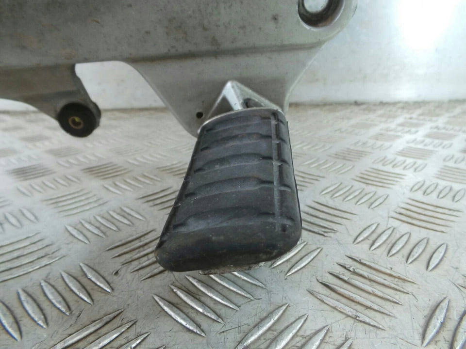 2002 HONDA ST1300 270 MWB HDI Foot Peg - Image 4 of 4