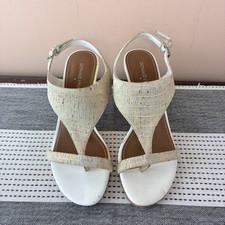Donald J Pliner Valia Embossed Leather Slingback Thong Sandal Heels Size 7M