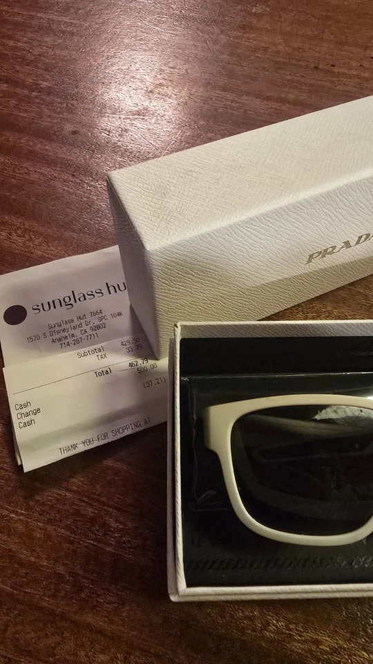 Óculos de sol polarizado PRADA Linea Rossa vermelho e branco - Imagem 4 de 4