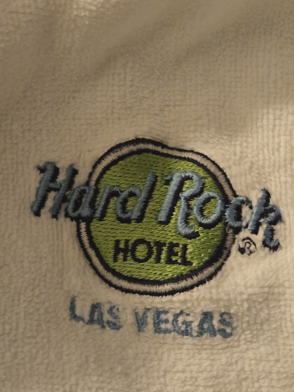 Hard Rock Hotel Casino Las Vegas White Bathrobe With Belt Excellent Condition