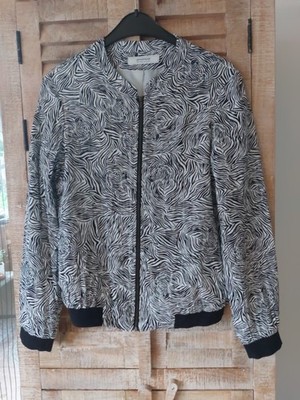 Jacke Größe S Marke Promod Zebralook Schwarz Weiß Goldene Fäden Damenmode