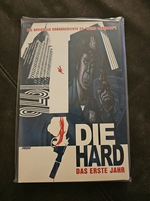 Die Hard Die Hard Slowly The First Year Panini SC DE Softcover German F4