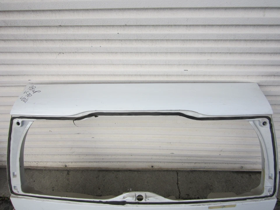 nn801183 Volvo XC70 Cross Country 2001 2002 2003 2004 2005 Tailgate Liftgate OEM - Image 2 of 4