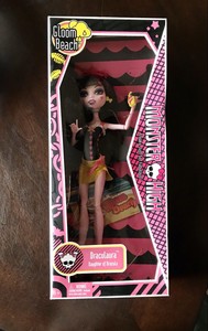monster high draculaura playa