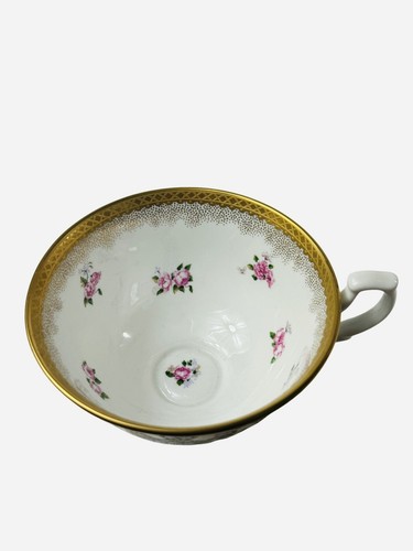 The Royal Collection Tea Cup & Saucer Set Queen Elizabeth St. James's Palace - Picture 5 of 10