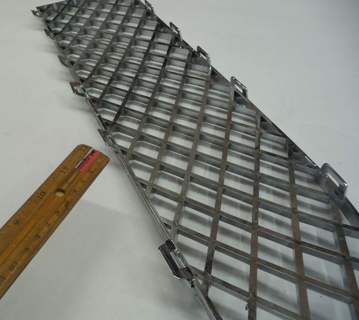 20-22 Bentley Continental GT Right Side Inner Bumper Grille 3SD807676A OEM