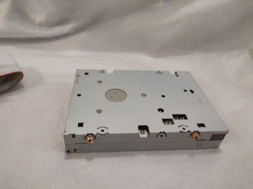 Sony 3.5 Inch Floppy Disk Drive Model MPF920-F, includes ribbon cable, works - Bild 9 von 12
