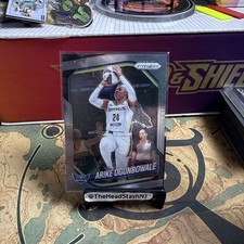 2025 Panini Prizm WNBA Arike Ogunbowale Base 