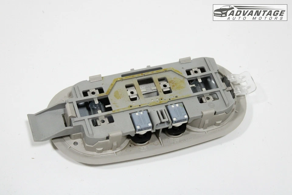 2006-2010 HUMMER H3 ВНУТРЕННЯЯ КРЫША ВЕРХНИЙ КУПОЛ ЧТЕНИЯ ЛАМПА OEM - Изображение 4 из 4