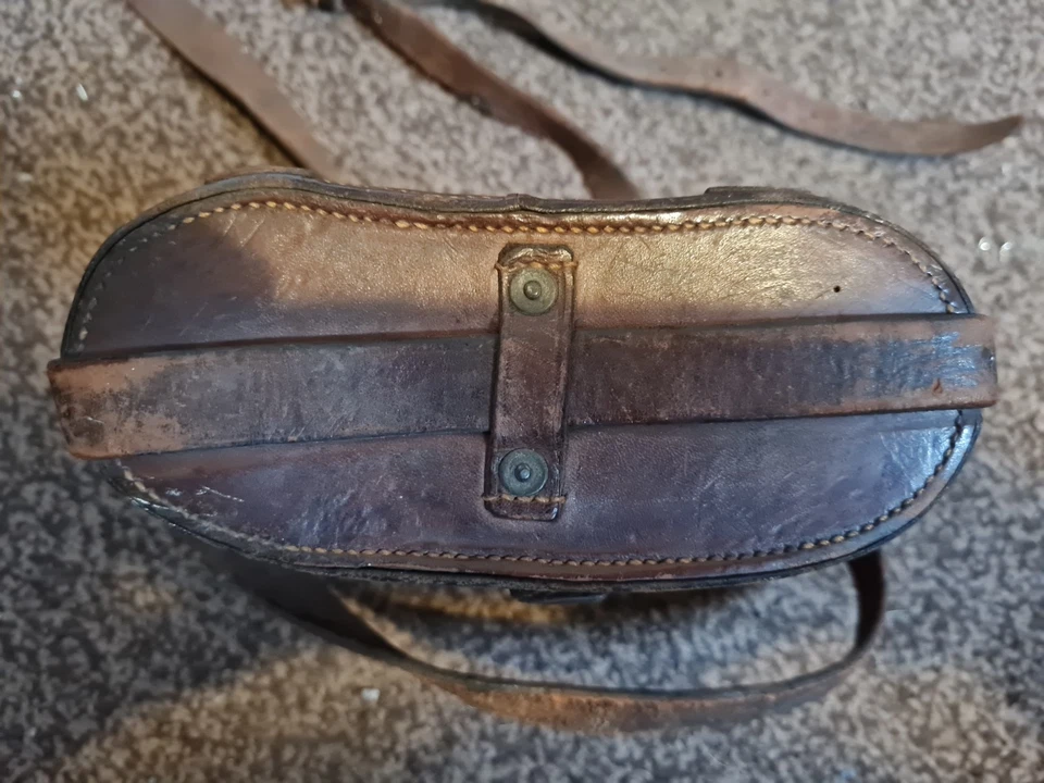 Carl Zeiss London Military Binoculars No 3, 1913 With Original Case And Strap. - Image 4 of 4