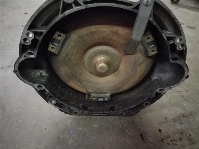 Automatic Transmission w/ Torque Converter | Fits 1981-1985 Mercedes Benz 380 Foto 3 de 4