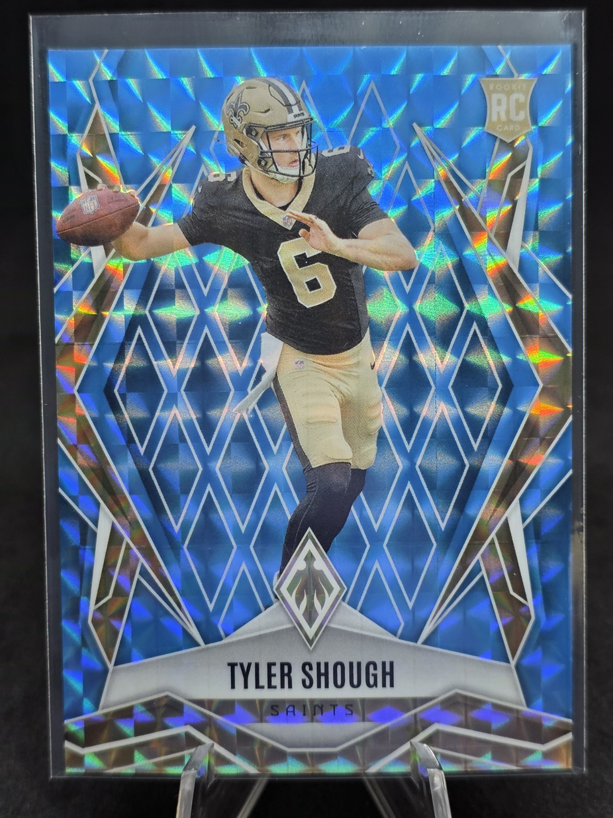 2025 Panini Phoenix - Rookies Tyler Shough #169 Light Blue Pyramids /385 (RC)