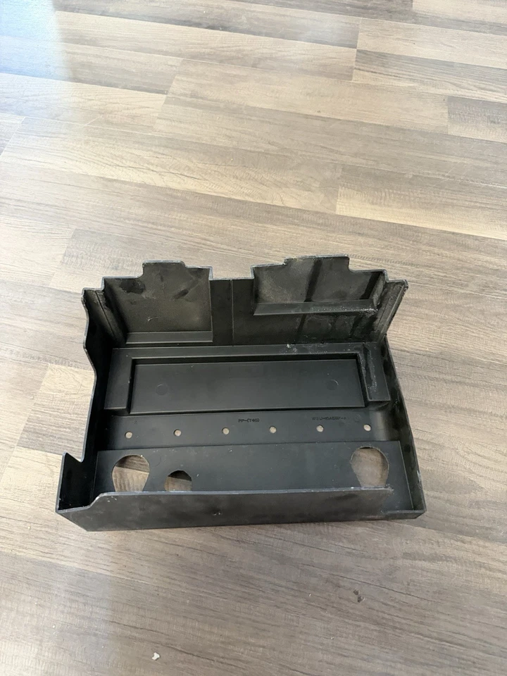 ⭐️Battery Cover For Ford, Lincoln, Mercury - Image 3 of 4