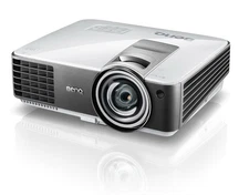 BenQ Projector MX818ST - 3000 ANSI LUMENS  (with extra new bulb)