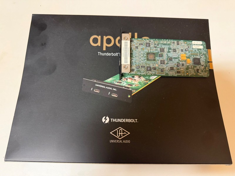 Universal Audio Thunderbolt 2. Option Card