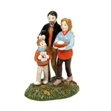 Dept 56 TOUCHDOWNS, TURKEY AND PIE Halloween Village 6013601 BRAND NEW