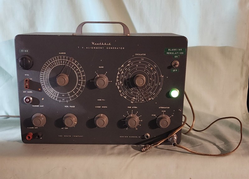  Heathkit TV Alignment Generator "LIGHTS UP"
