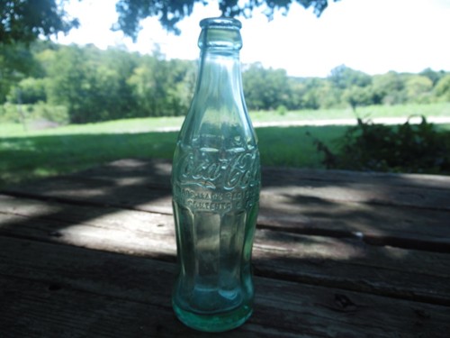 VINTAGE HOBBLESKIRT COCA COLA BOTTLE HARLAN, KY CIRCA 1957...RARE..