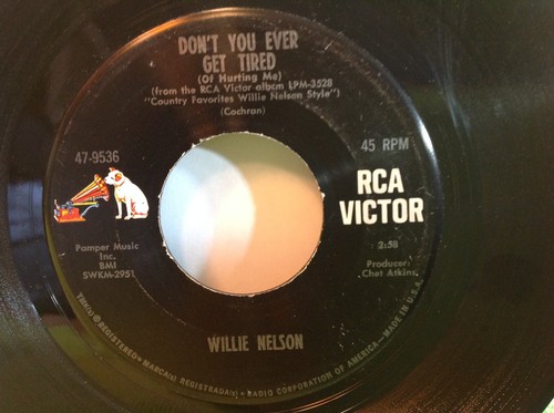 Willie Nelson - Some Other World / Don't You Ever Get Tired - 7" 45 RPM Record - Bild 3 von 3