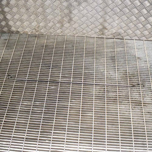 Chevrolet Volt MK1 EV 150 Motorhaube Haubenständer Domstrebe 111kw 2012