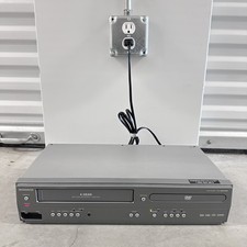 Magnavox DVD VCR Combo DVD Player VCR No Remote MWD2206 TESTED