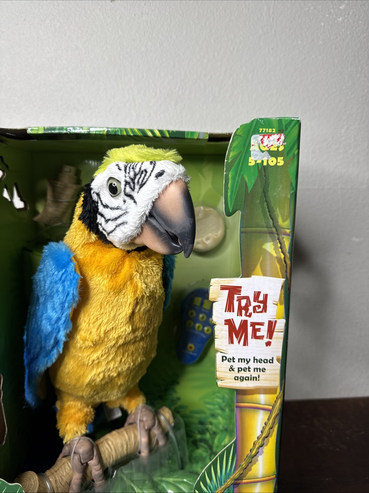 NEW FurReal Friends Squawkers McCaw Remote Controlled Interactive Parrot VIDEO