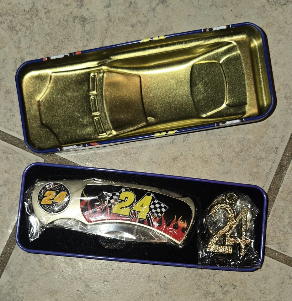 Juego de cuchillos y llaveros de acero inoxidable coleccionables Jeff Gordon #24 NASCAR. Nuevo Foto 3 de 4