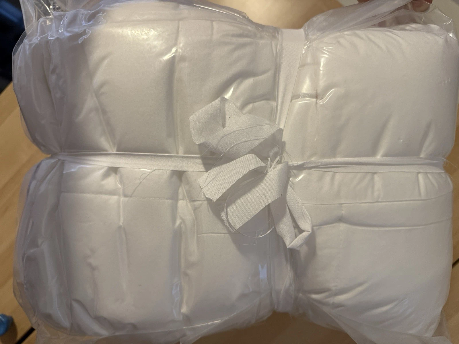 Niagara Cooling Mattress Topper - Queen Size (60 in x 80 in)