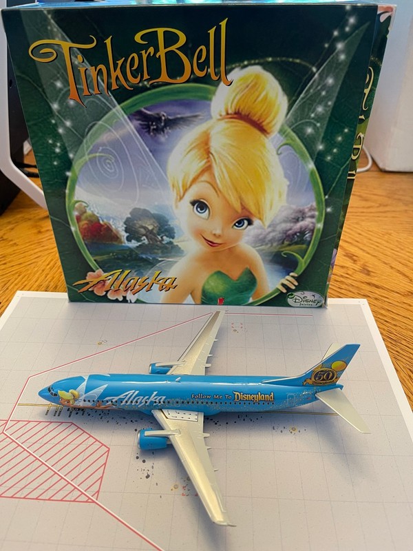 1:200  Phoenix Models Alaska Airlines 737-400 N791AS Disney Tinkerbell PH2ASAXXX