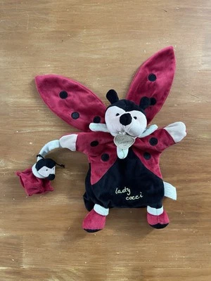 DOUDOU ET COMPAGNIE MARIONNETTE COCCINELLE LADY COCCI BEBE ROUGE POIS NOIRS - Photo 1/4