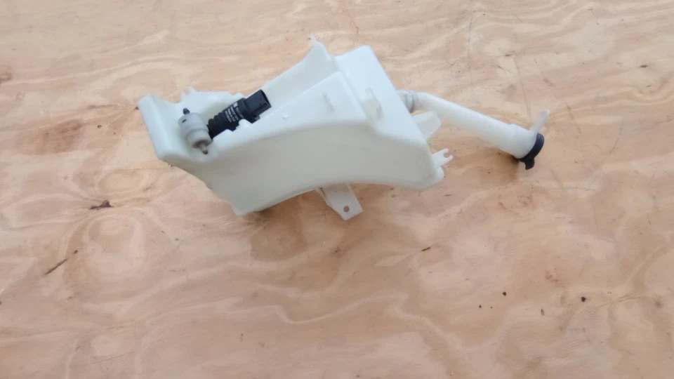 2015-2022 Buick Encore Windshield Washer Fluid Bottle Reservoir OEM - Image 3 of 4