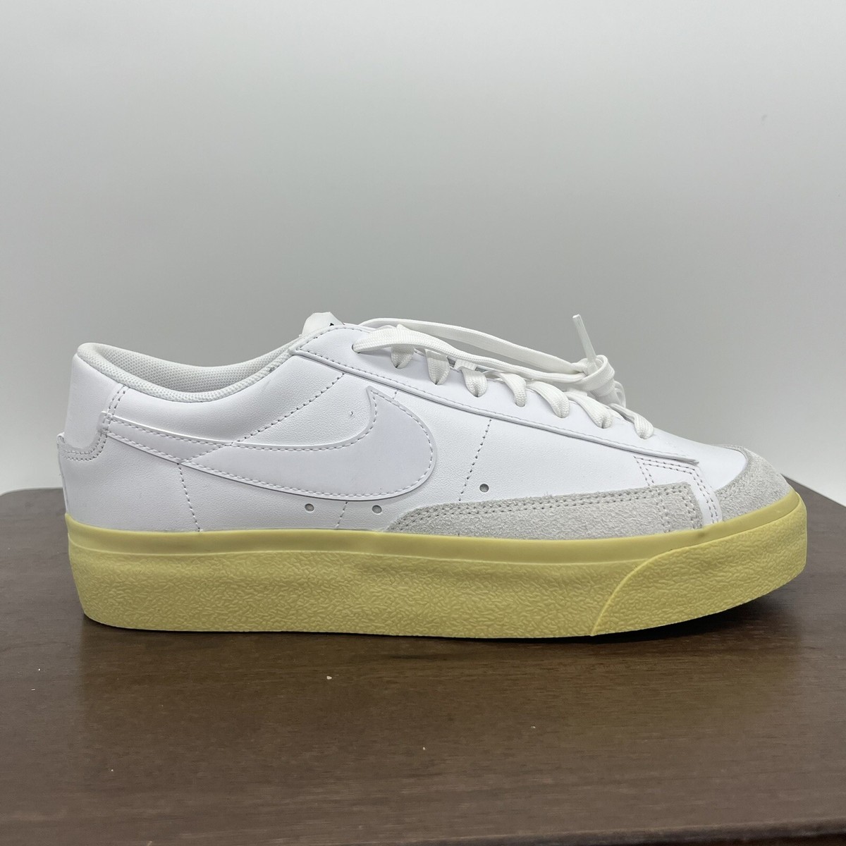 Nike Women's Blazer Low Platform DJ0292-109 White Lace Up
