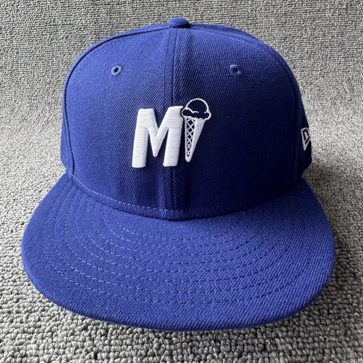 New Era 59FIFTY Blue M Ice Cream Fitted Cap 7 1/8
