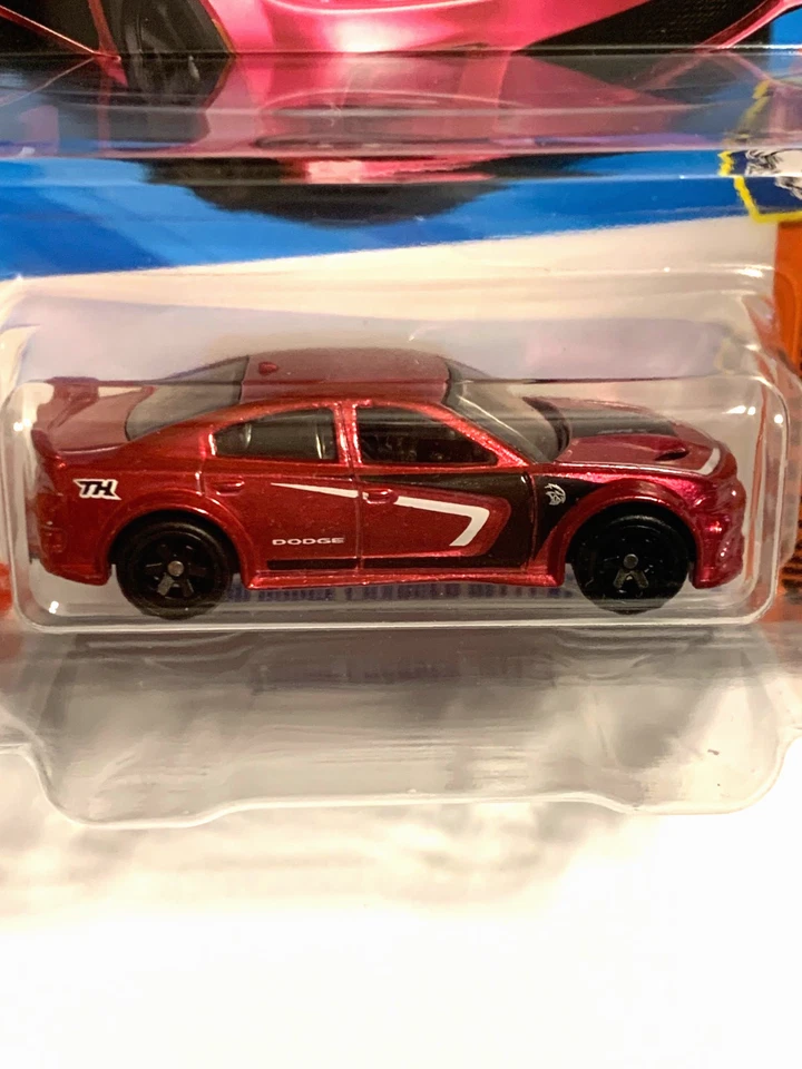 2025 CASE N HOT WHEELS 20 CARREGADOR DODGE HELLCAT SUPER CAIXA LIVRE CAÇA AO TESOURO - Imagem 2 de 4