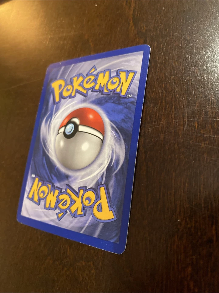 Blastoise 002/102 Base Set Holo Pokémon Card Rare - Image 4 of 4