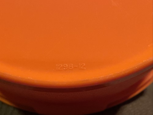 VINTAGE TUPPERWARE HARVEST ORANGE SERVALIER CANISTER 6" 1298-12 WITH LID - Picture 5 of 8