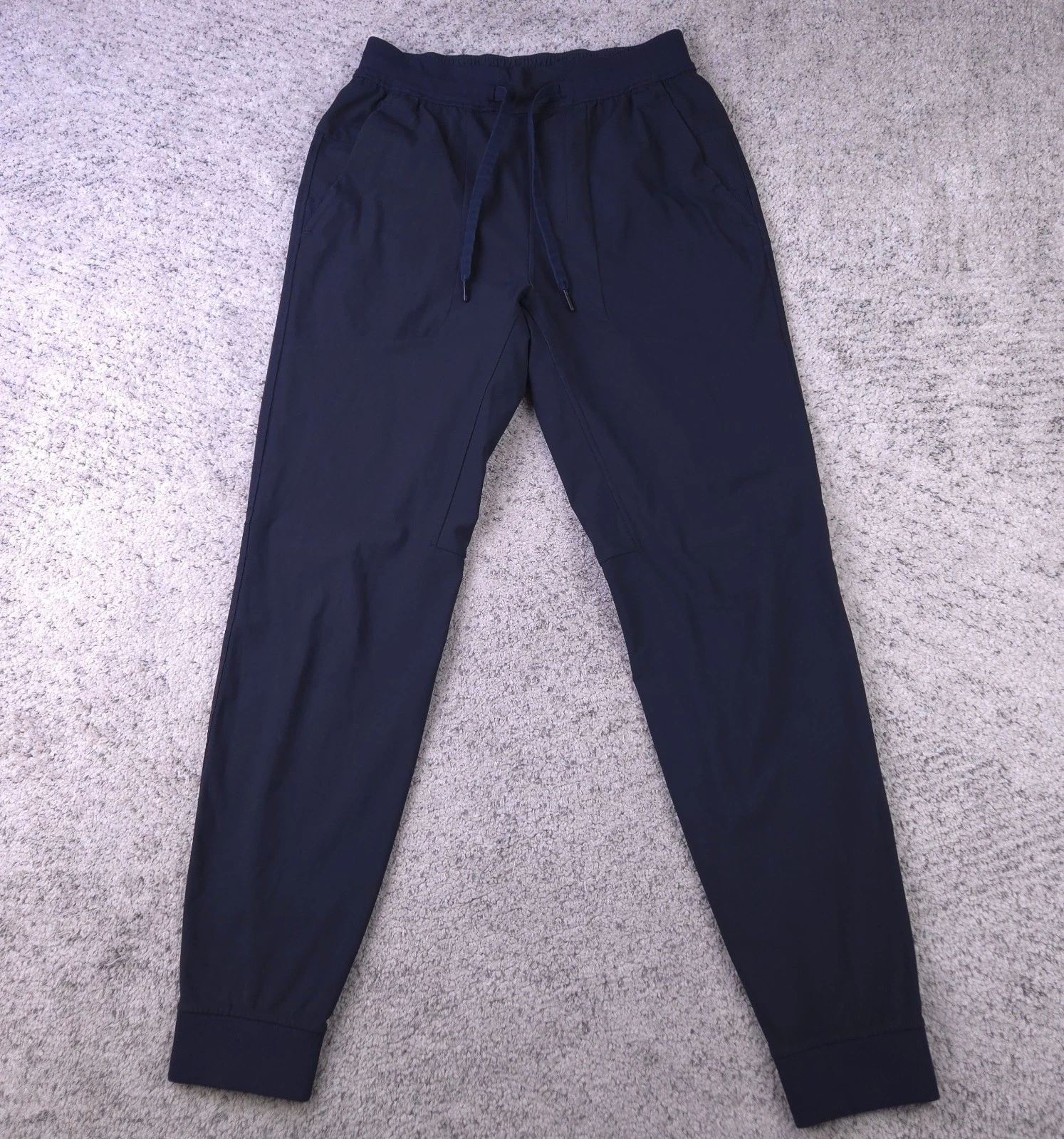 Lululemon ABC Jogger Mens Small Regular Fit Warpstreme Tapered Pants Navy Blue
Opens in a new window
