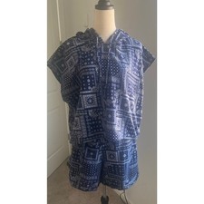 NWOT Almost Famous Blue White Floral Fleece Sleeveless Hoodie Top /Shorts Set 2X