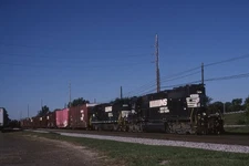 NS 3211 & 1 2002 ACTION   NORFOLK SOUTHERN  ORIGINAL SLIDE