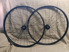 NEW Specialized Adventure Gear wheelset 6-bolt disc brake 11spd thru axle