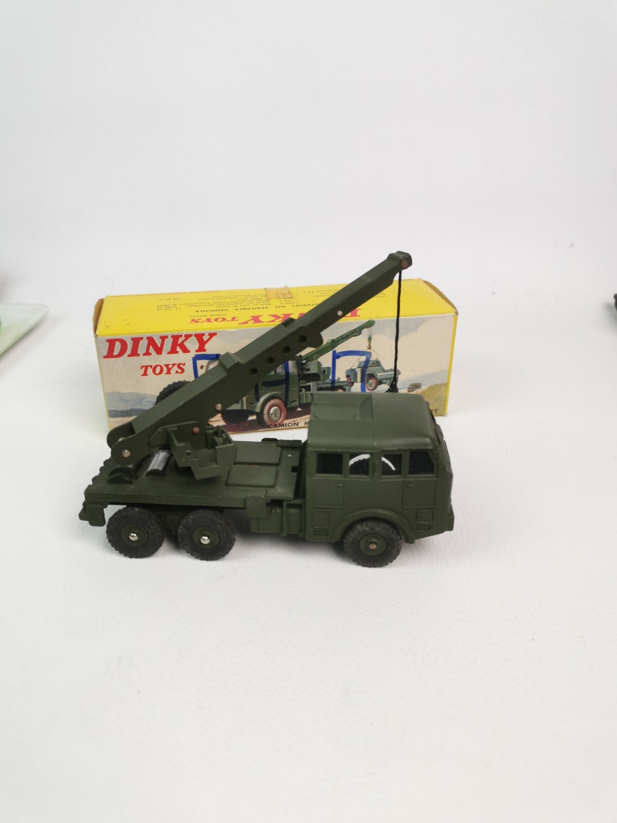 Dinky 826, Berliet Army Wrecker - Free Price Guide & Review Dinky 826, Berliet Army Wrecker - Free Price Guide & Review