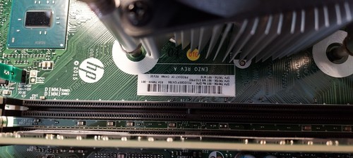 Placa madre de HP ProDesk 400 G3 SFF con Intel Core i5-6500 @ 3,2 GHz 8 GB de RAM - Imagen 7 de 8
