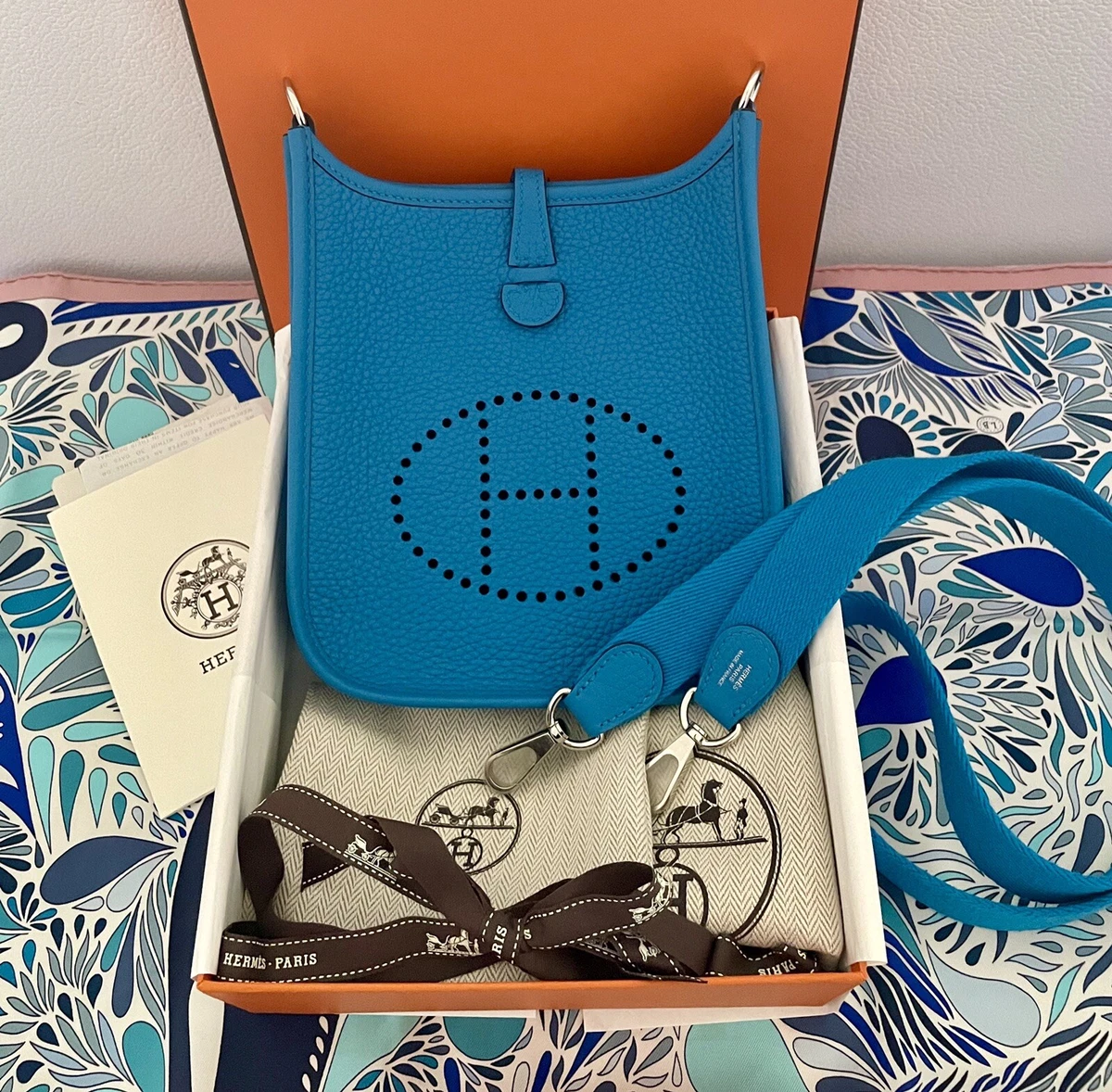 HERMES Taurillon Clemence Evelyne TPM Bleu Frida 715153