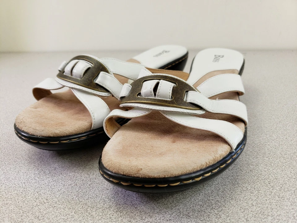 Sandalias sin cordones Bass Selena 3297 para mujer talla 9 blancas con cuña Foto 2 de 4