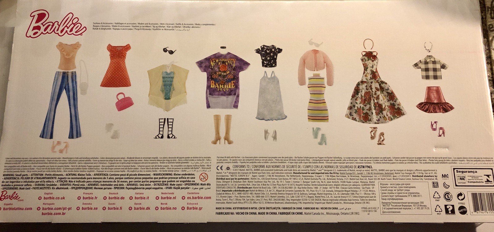 barbie fashions 8 outfit multipack