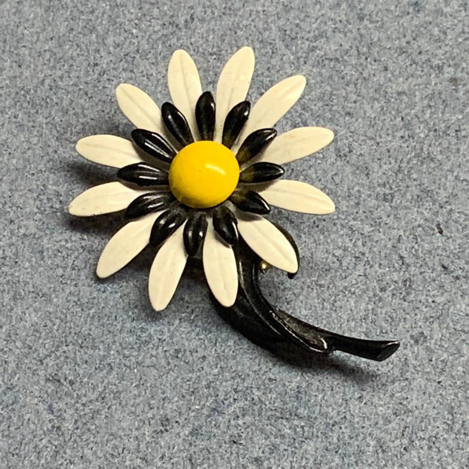 Vintage Daisy Flower Brooch 2.25 In Enamel Black White Petals Yellow Center BoHo